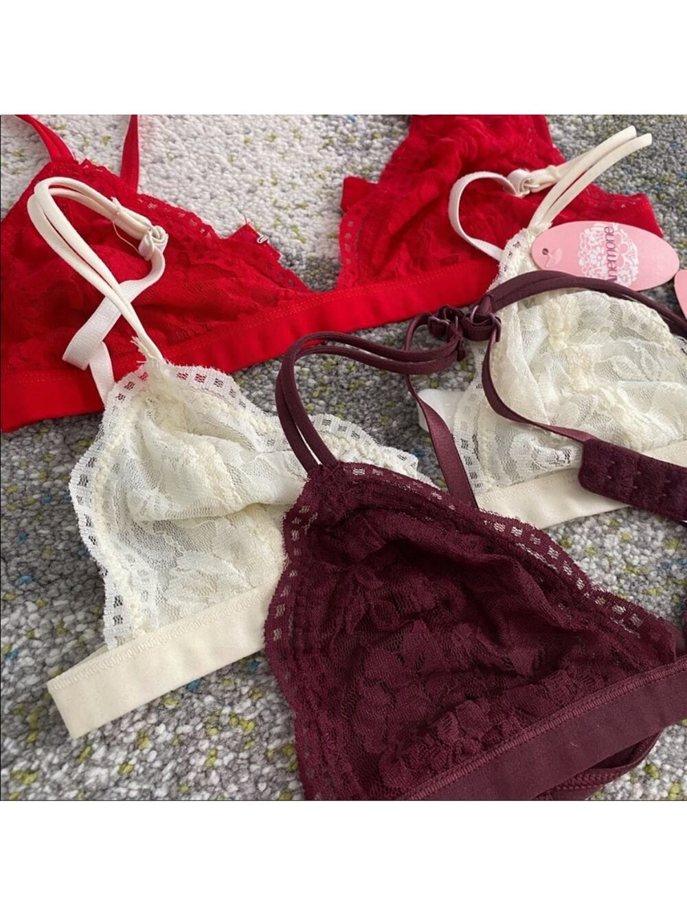 Brand New Set of 3 sexy Lace Bras Size Small
